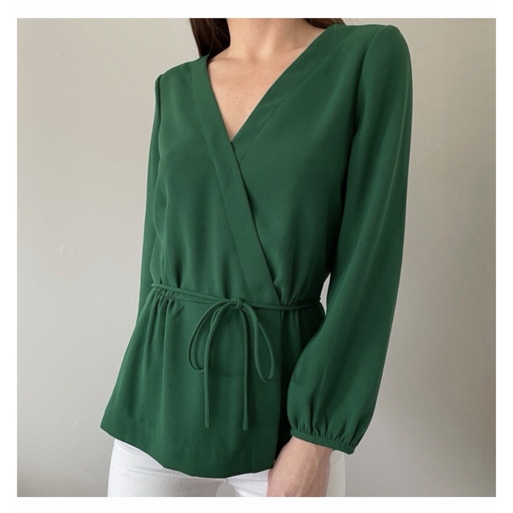 J Crew Drapey Crepe Faux Wrap V-Neck Blouse Top Womens 6 Green Career Preppy
